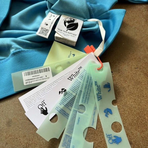 OFF-WHITE HAND LOGO HOODIE - Picture 5 of 11